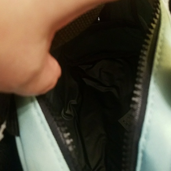 Betsey Johnson Cat face lunch box - Picture 3 of 5